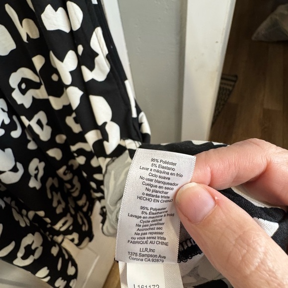 LuLaRoe Nikki Dress Size M leopard/anima print - Picture 6 of 8